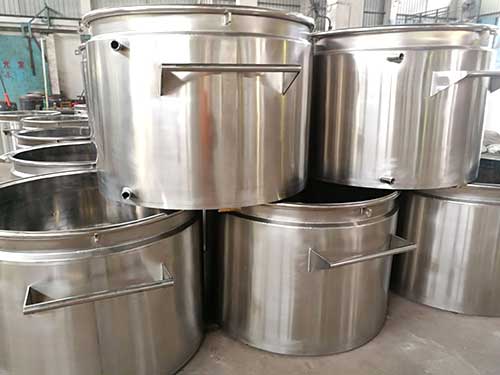 焊(han)接車間(jian)5