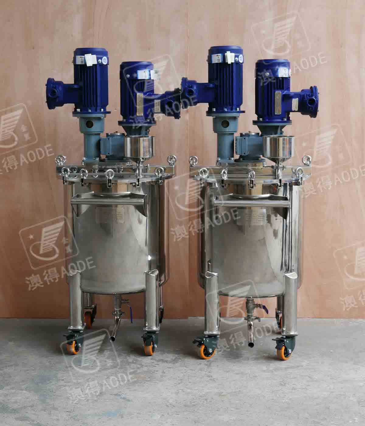 150L高(gao)低速中轉缸(gāng)