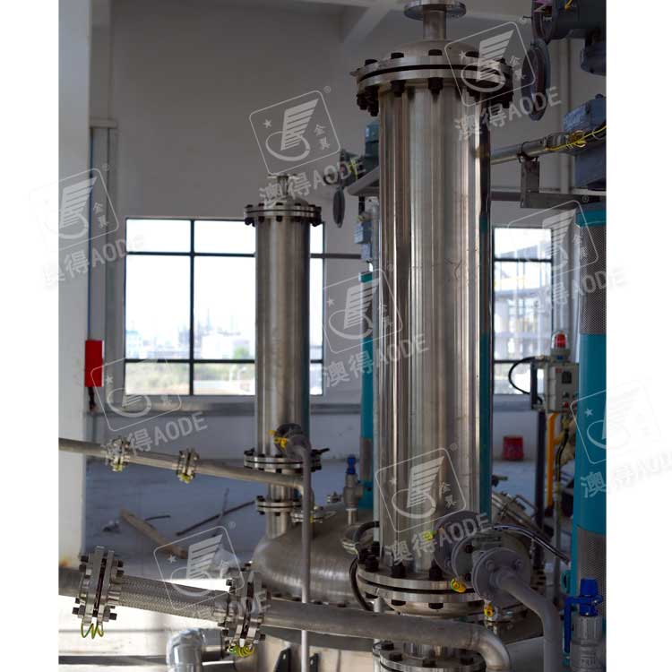 立式(shi)冷凝器